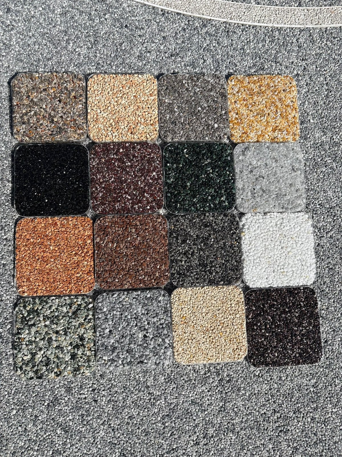 RECHERCHE POSEUR MOQUETTE DE MARBRE / PIERRE