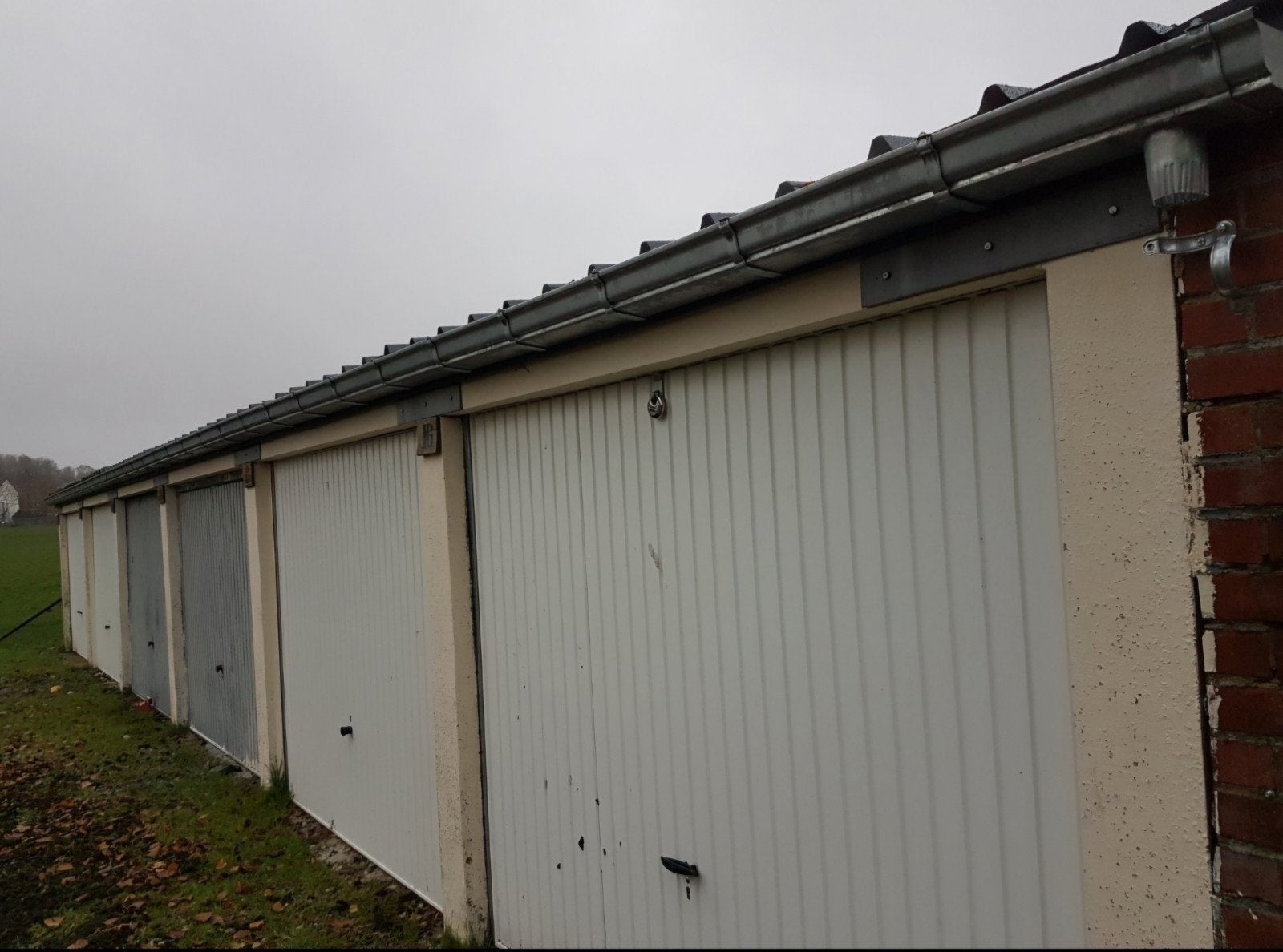 GARAGE À LOUER
