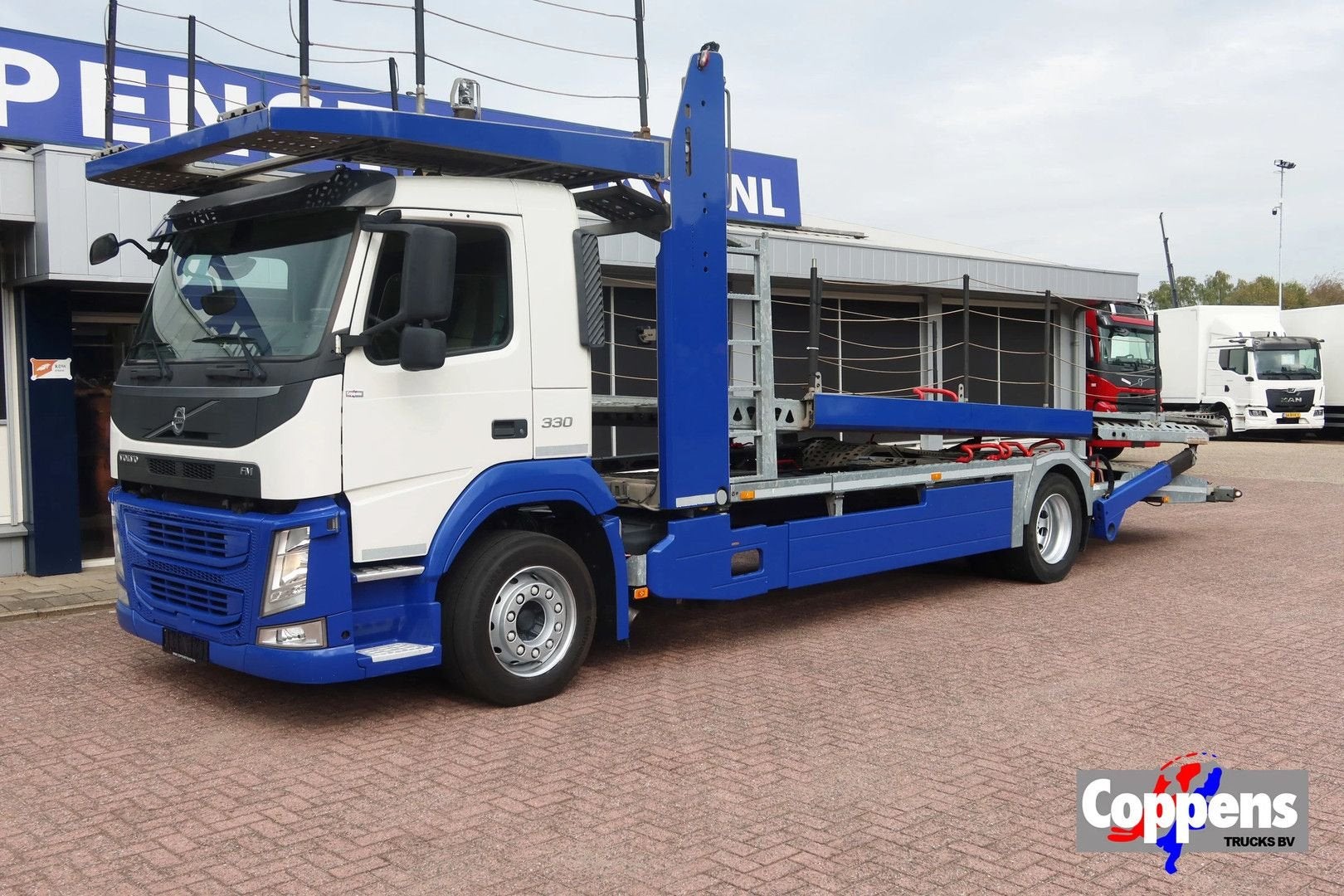 Volvo FM 330 5 car transporter KASSBOHRER, 4x2, Auto's, Automaat, Wit, Bedrijf, Diesel
