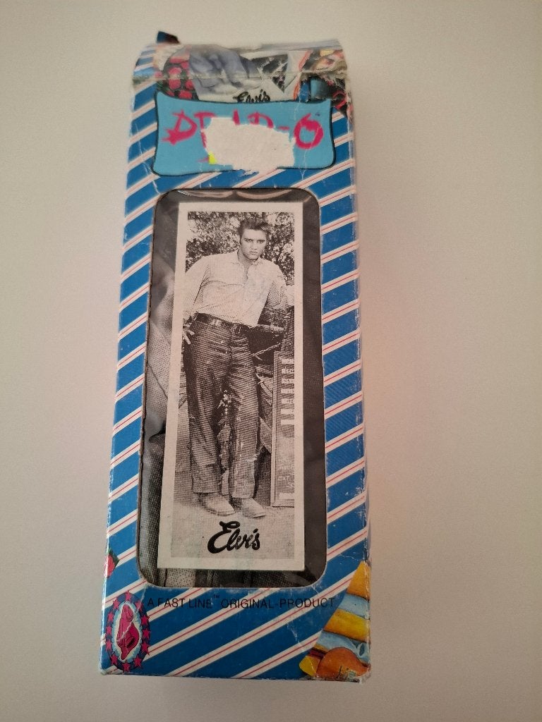 Vlag Elvis, Ophalen, Nieuw