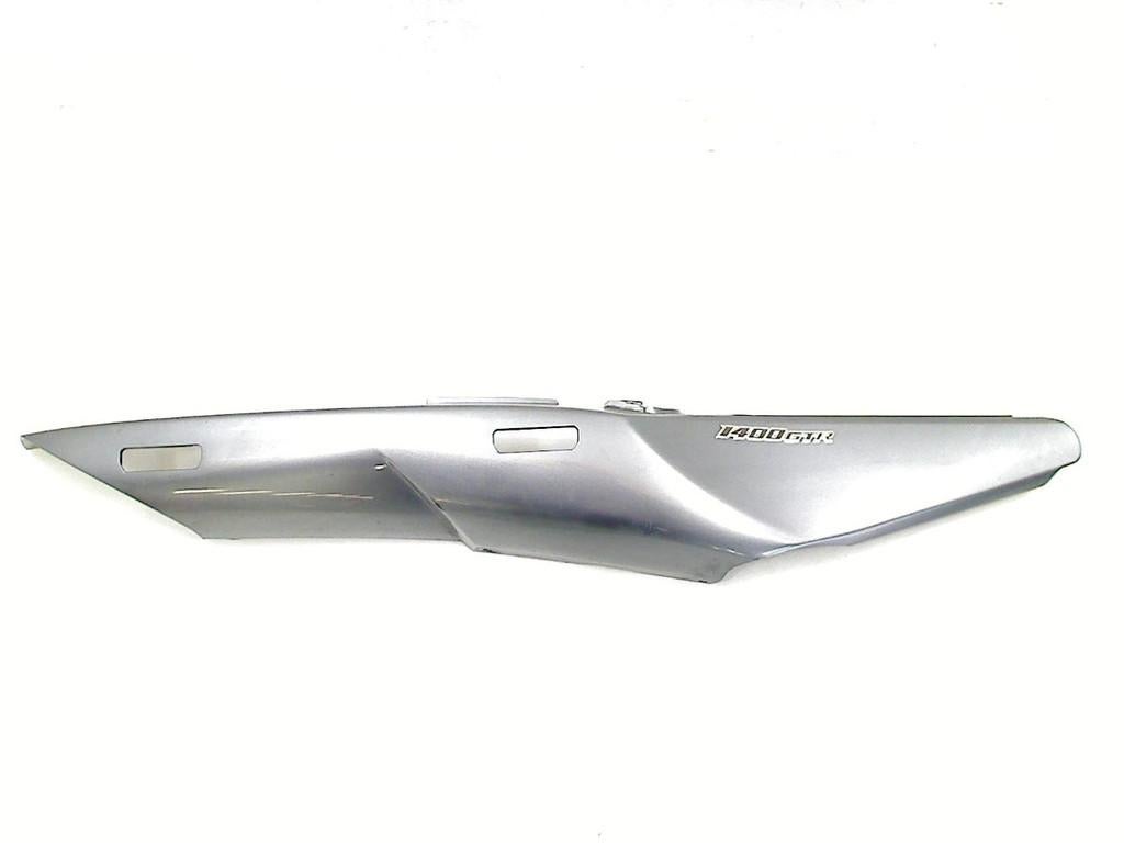 QUEUE DE CARENAGE DROIT Kawasaki (36040-0056), Dhr. S. di Majo, Utilisé, Info@cama-motorparts.nl, P.J. Troelstraweg 8 8
3144 CX  MAASSLUIS, NL