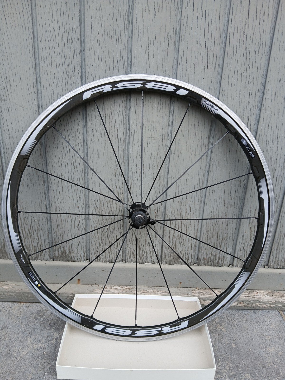 Roue avant pour vélo de course Shimano RS81, Vélos & Vélomoteurs, Enlèvement, Utilisé, Aluminium, Shimano