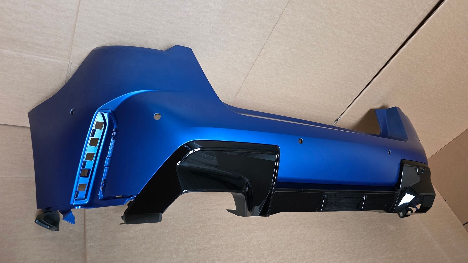 Achterbumper BMW 1 Serie M135 F70 M PAKKET 51125A35D70 6xPDC, Auto-onderdelen, Gebruikt, -, Ophalen of Verzenden, Achter
