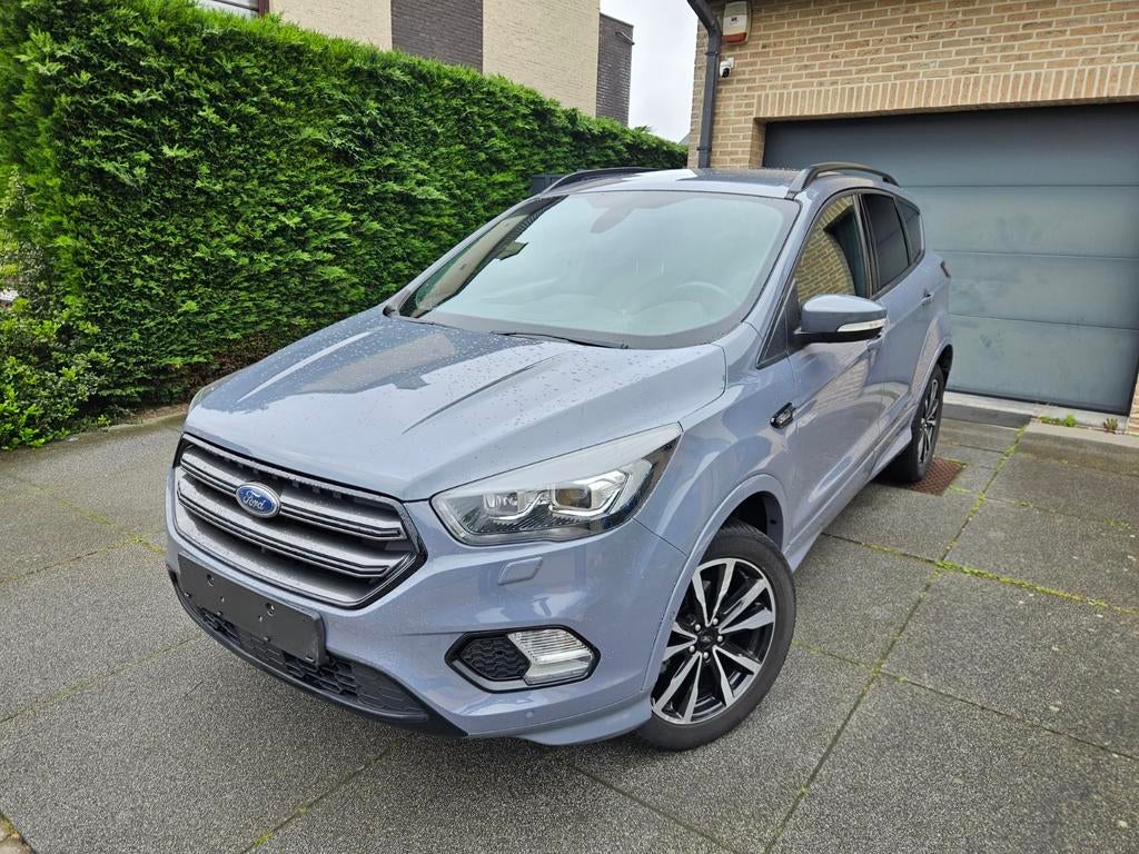 Ford Kuga 1.5 SPORT - ST Line / CAMERA / LED / *SUPER DEAL*, Auto's, Euro 6, Lichtsensor, Bedrijf, Handgeschakeld