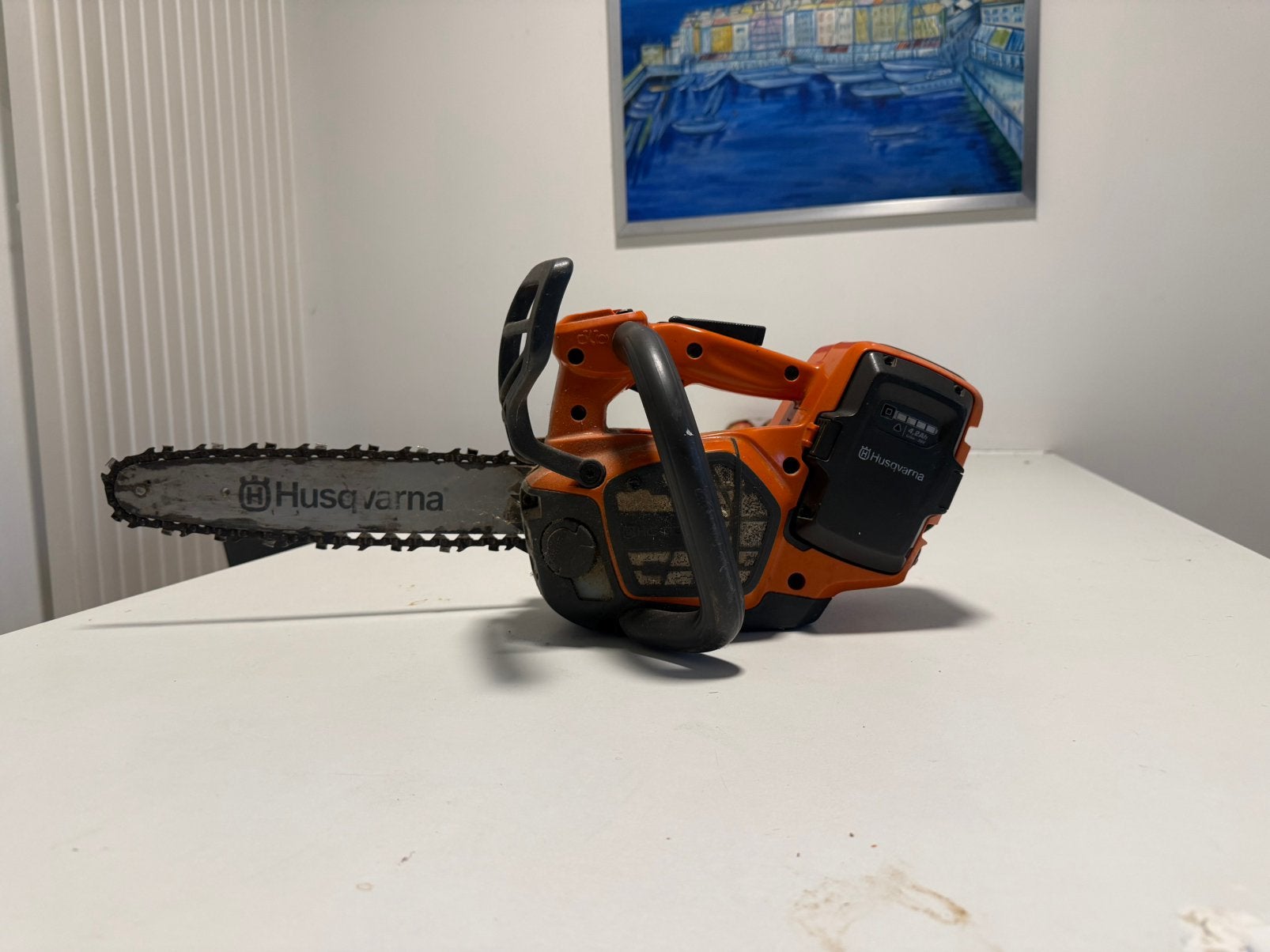 Husqvarna t 542i xp avec batterie et chargeur, Bricolage & Construction, Tronçonneuse, 30 à 70 mm, Enlèvement, Utilisé