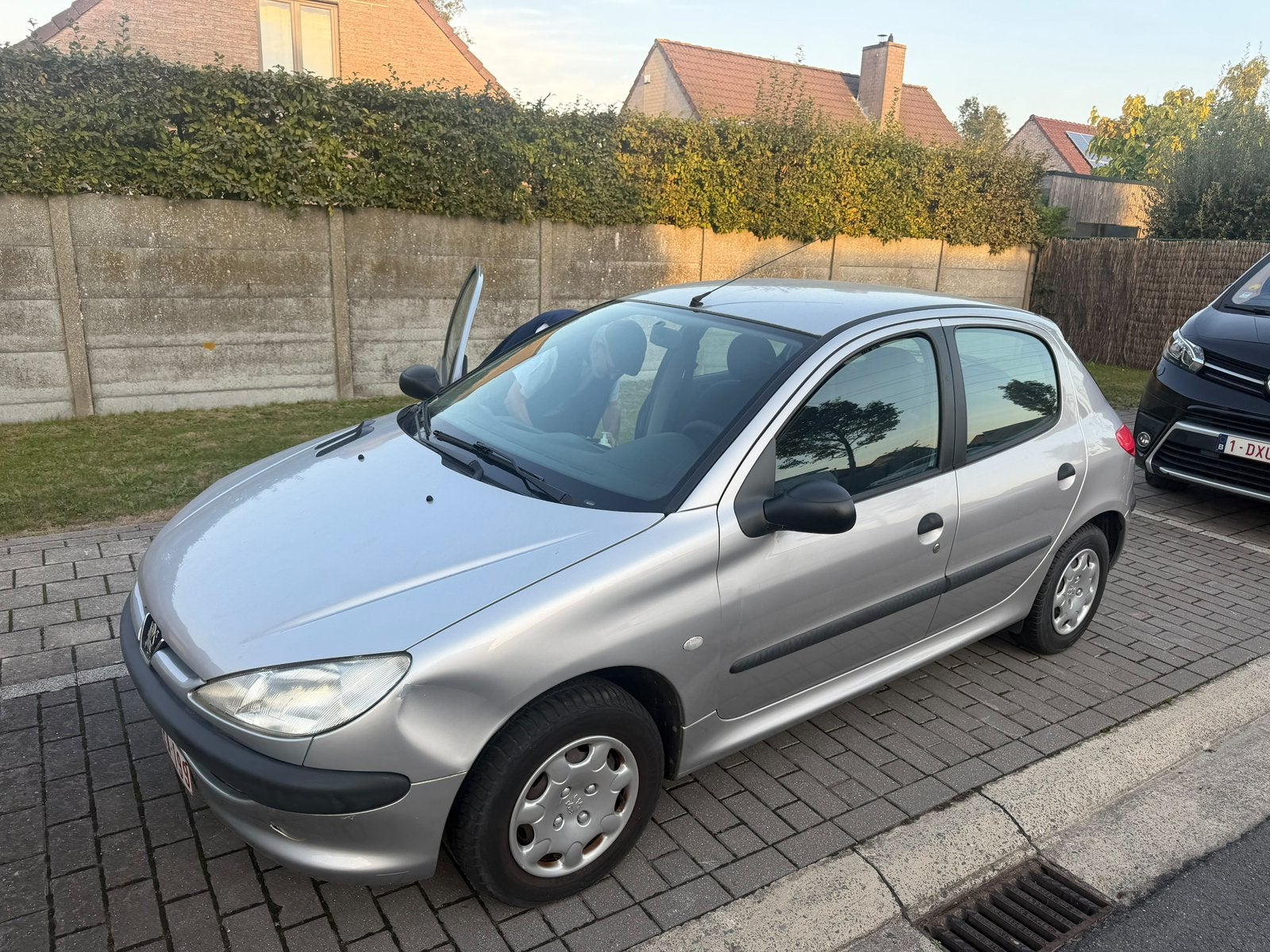 Peugeot 206 Essence, Autos, Argent ou Gris, Achat, Boîte manuelle, Noir