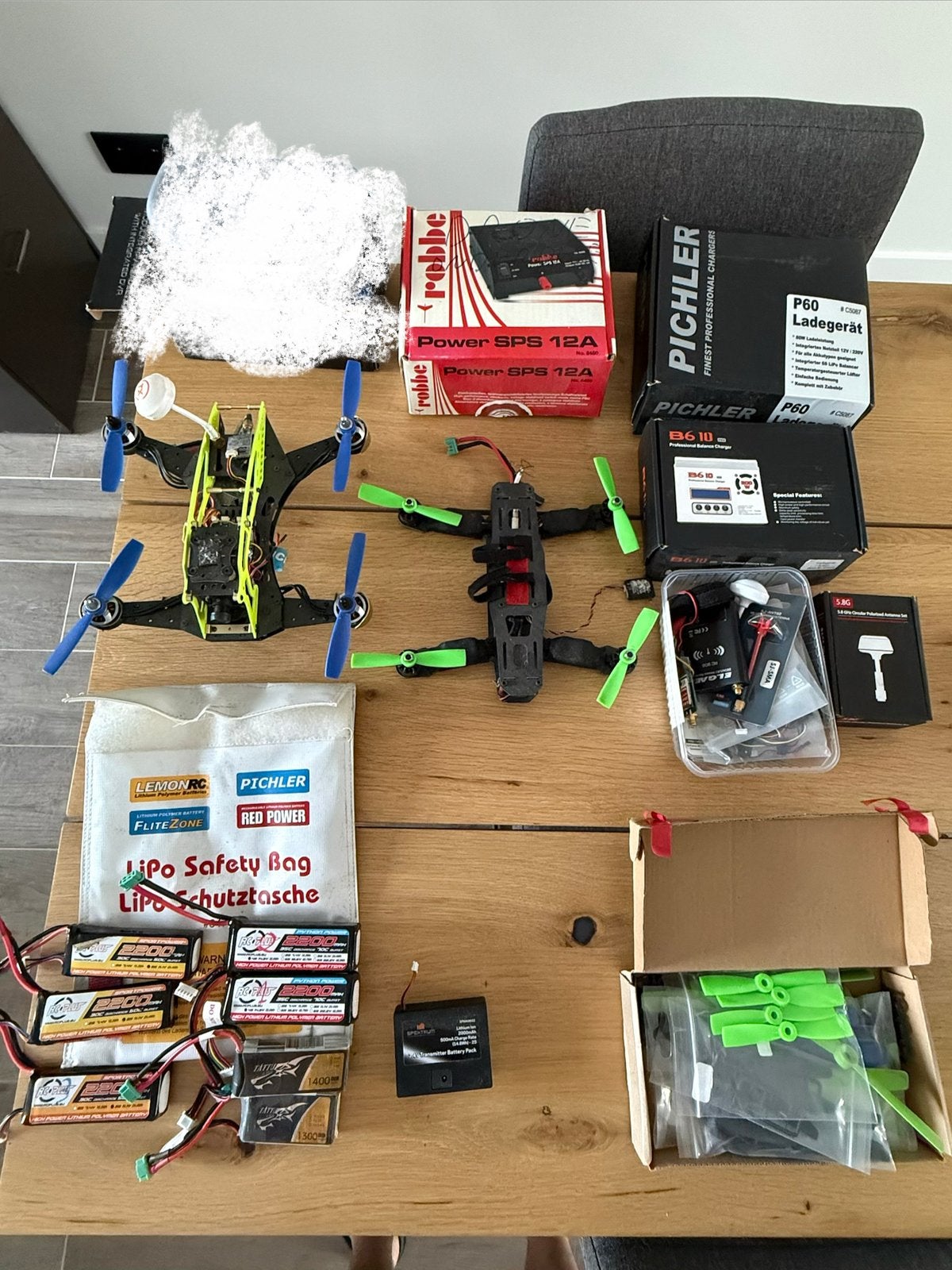 Drone’s en accecoires, Hobby en Vrije tijd, Gebruikt, Quadcopter of Multicopter, Met camera, Ophalen