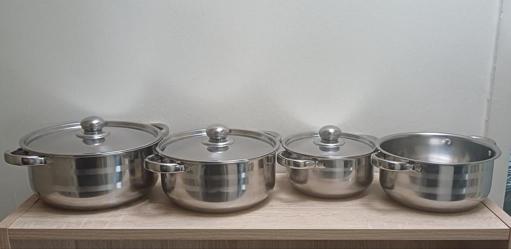 Set koopotten, Huis en Inrichting, Keuken | Potten en Pannen, Ophalen of Verzenden, Gebruikt