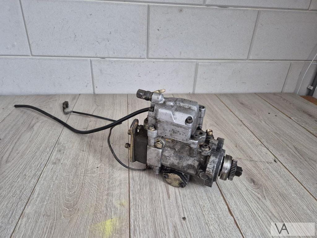 Mercedes Sprinter W901 dieselpomp hogedrukpomp a6020758301, Auto-onderdelen, Brandstofsystemen, Mercedes-Benz, Gebruikt, Ophalen of Verzenden