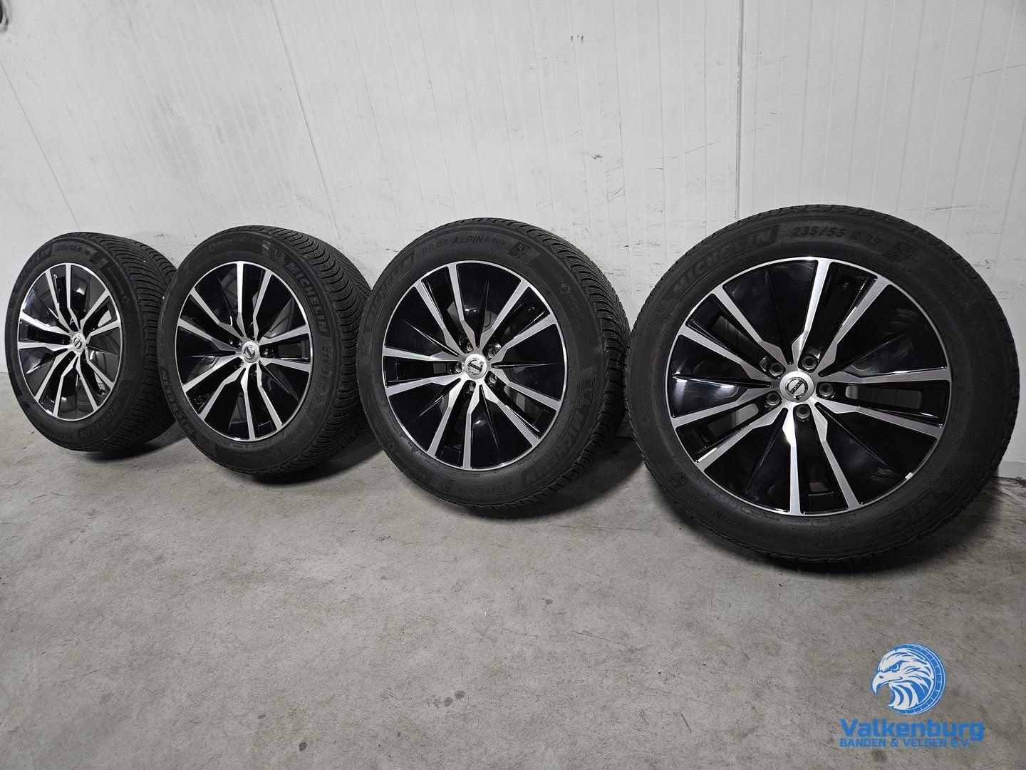 8mm! Originele Volvo XC90 XC60 XC40 C40 5-Double Spoke Black, Auto-onderdelen, 19 inch, Gebruikt, -, -