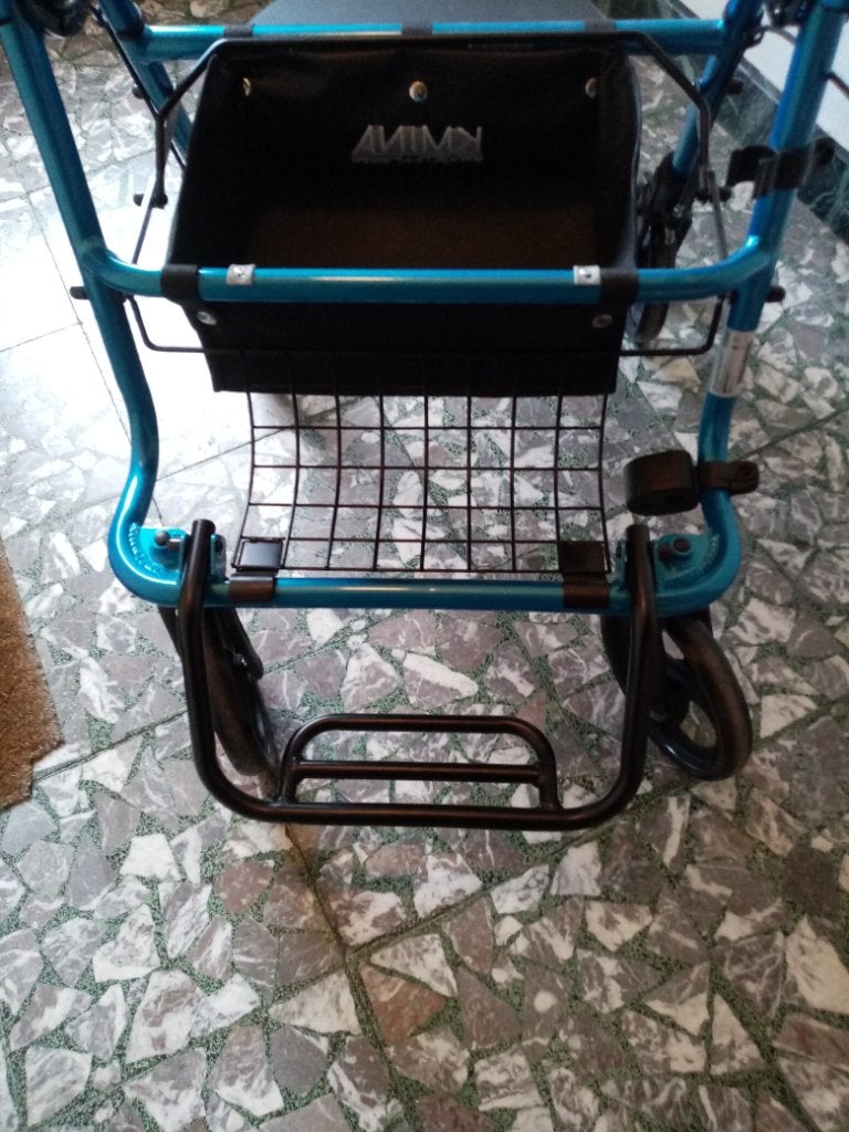 Rollator met rolstoelfunctie, Ophalen, Zo goed als nieuw, Duwrolstoel