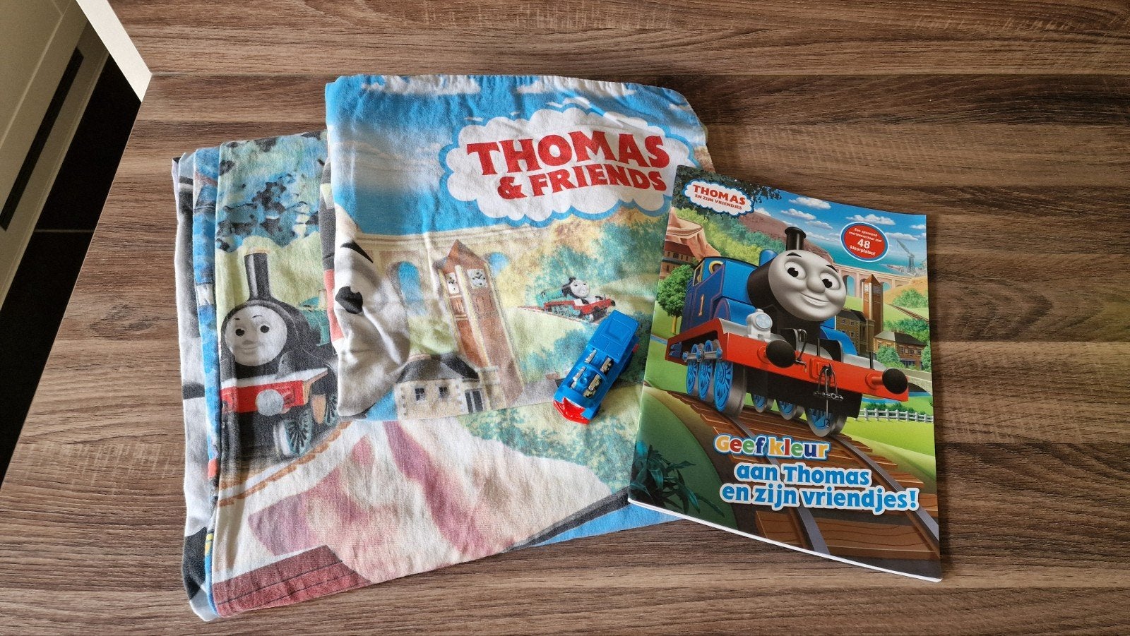 Dekbed Thomas de Trein, Hot wheels en kleurboek, Ophalen, Gebruikt