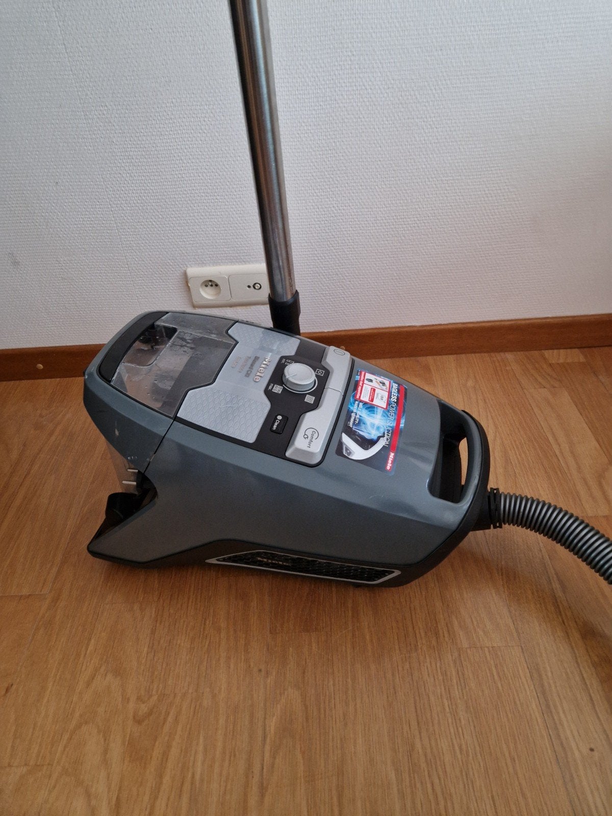 Miele Blizzard C1Excalance EcoLine Zonder Zak, Elektronische apparatuur, Stofzuigers, Ophalen of Verzenden, Miele