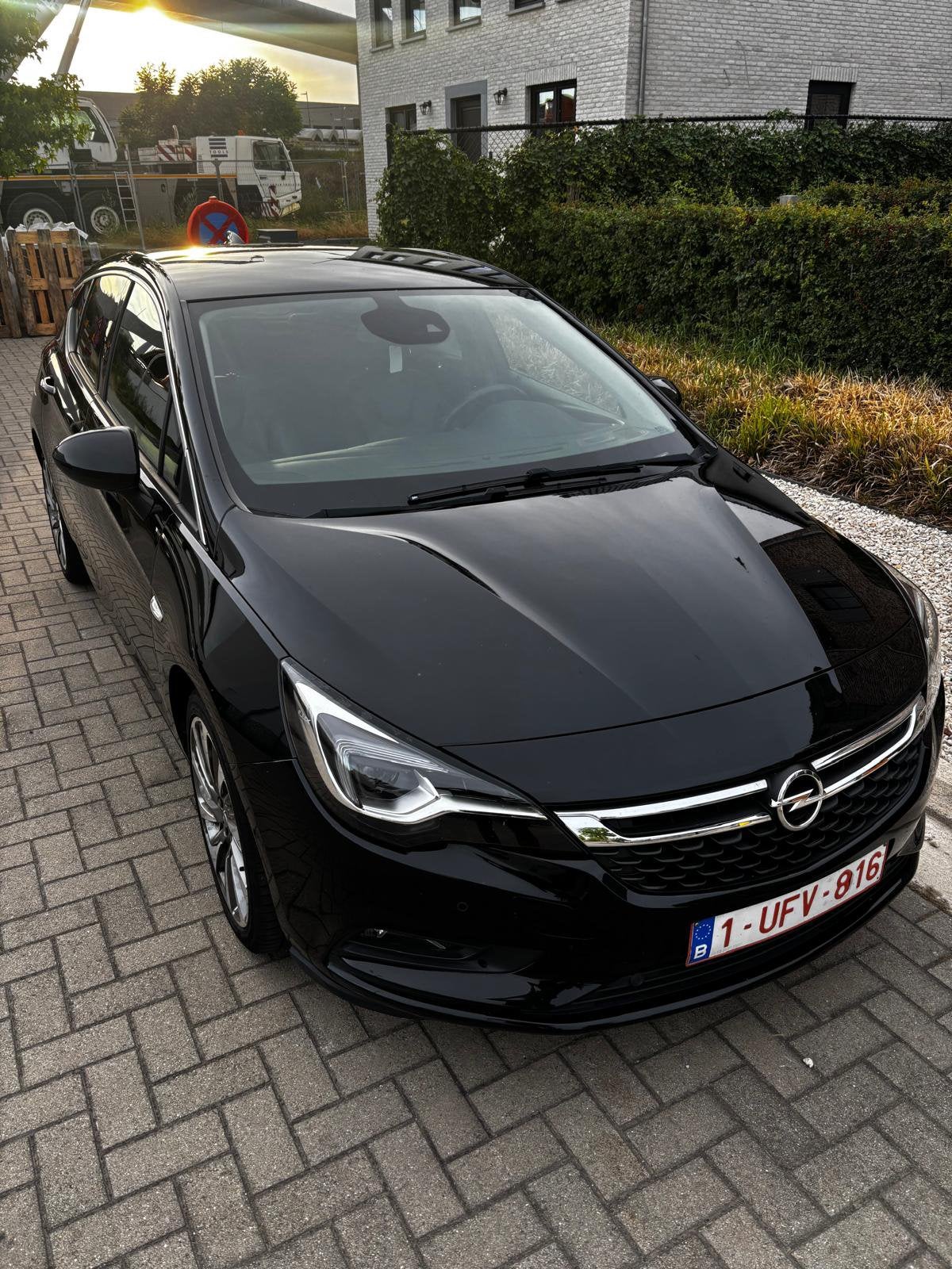Opel Astra te koop, Auto's, Opel, Achterwielaandrijving, 4 cilinders, 0 kg, Zwart