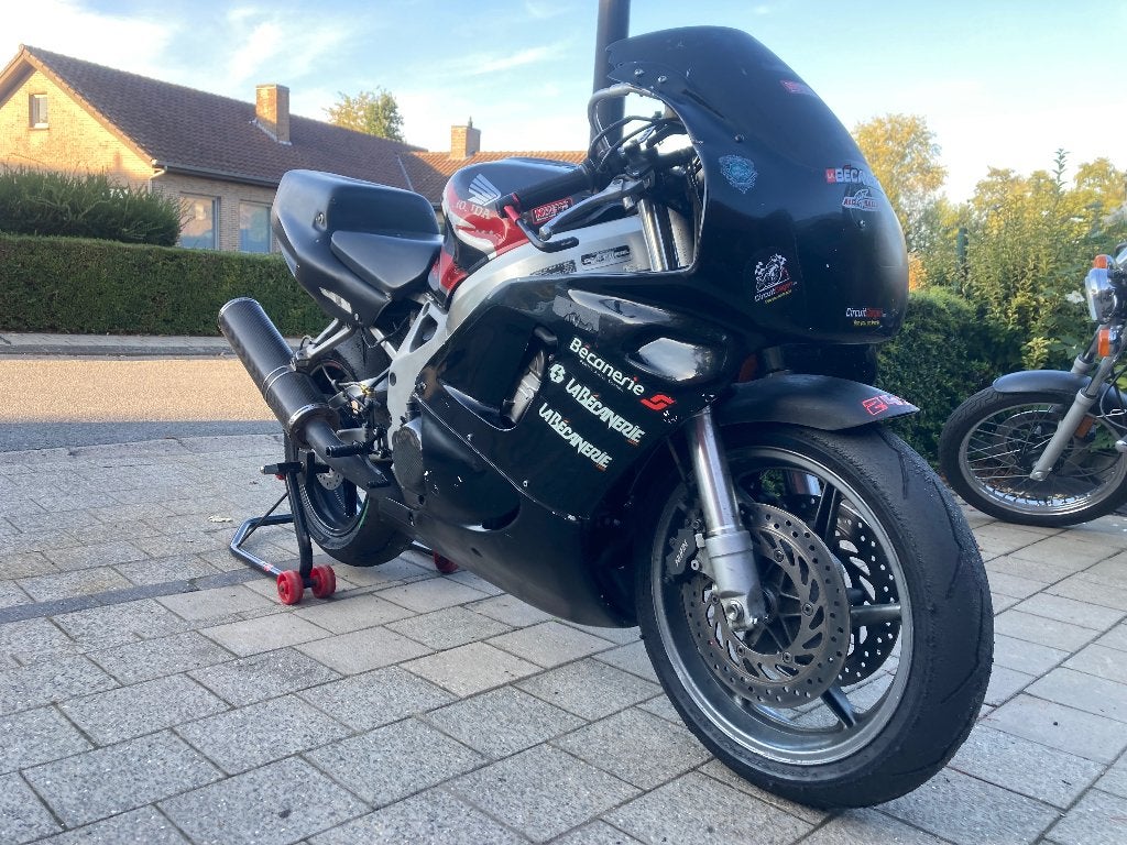 Honda cbr 900 sc33 piste, Permis Moto A, Entreprise, Occasion, Plus de 35 kW