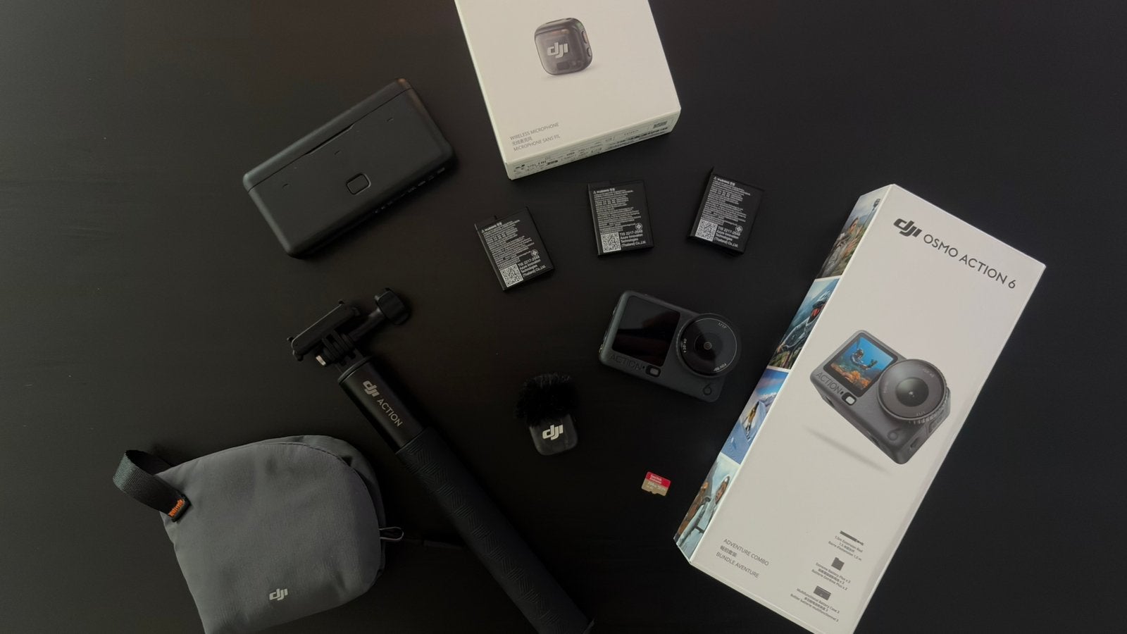 DJI Osmo Action 6 Adventure Combo + MIC3 + SanDisk 256GB, Ophalen, Zo goed als nieuw