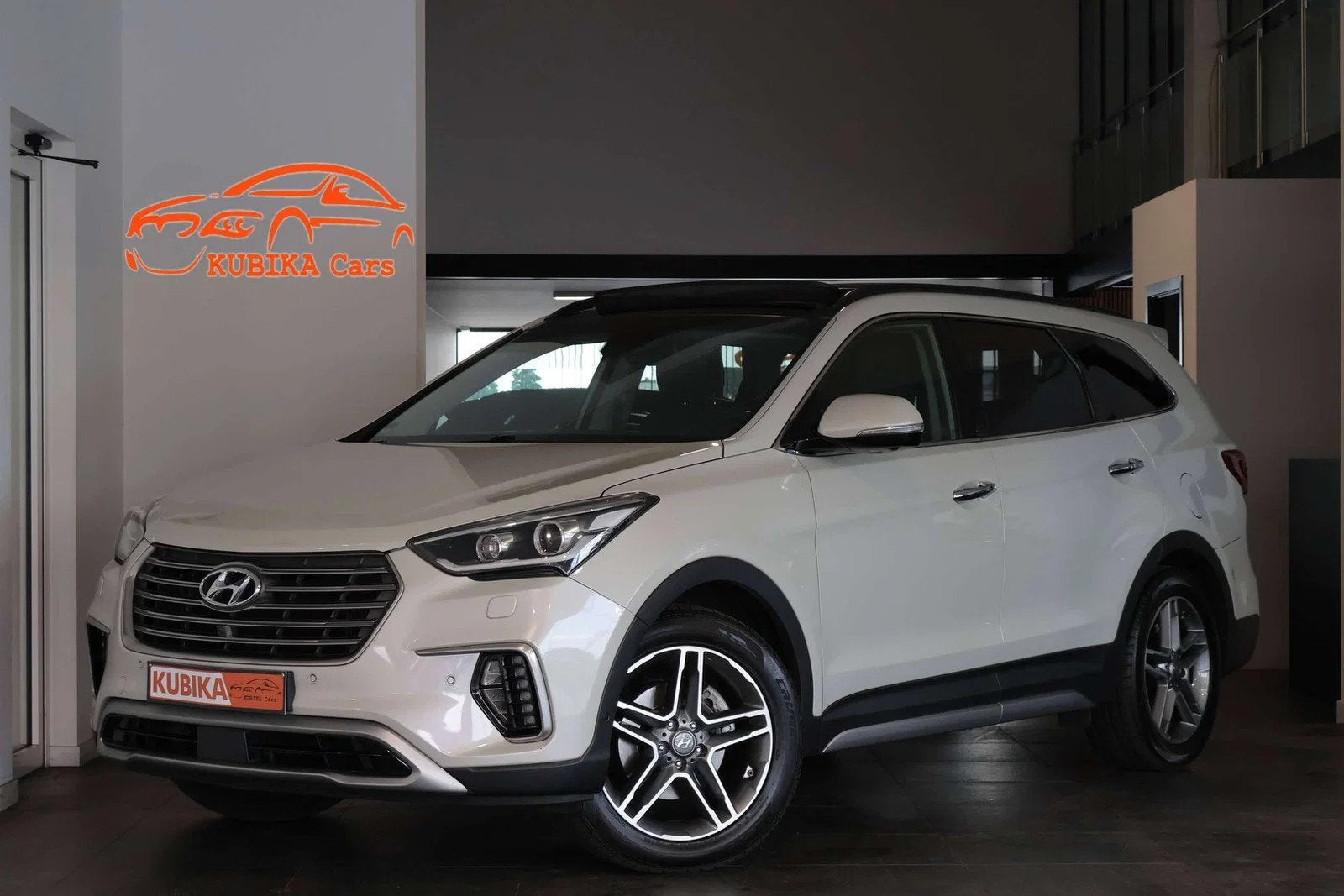 Hyundai Santa Fe Grand 2.2 CRDi Executive 7Zit DodeH 360 P, Auto's, Automaat, Santa Fe, Gebruikt, https://public.car-pass.be/vhr/777d4b99-5644-4ddb-88f6-a21c7753ff8e