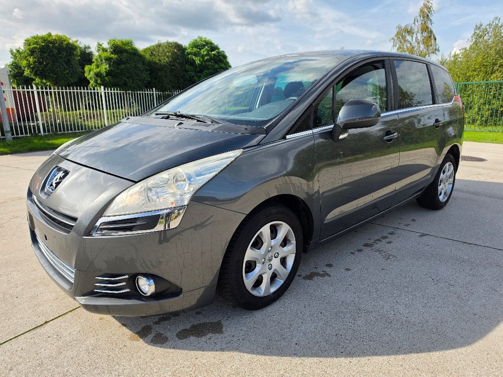 Peugeot 5008 1.6i 2011 5 Pers Airco + Garantie, Autos, Achat, Entreprise, Boîte manuelle, Noir