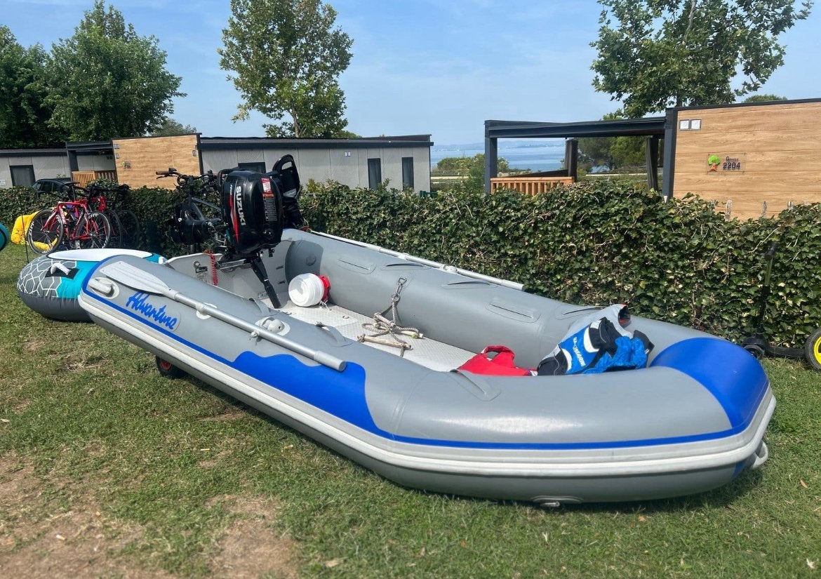 Complete rubberbootset met aanhangwagen & Suzuki 5 pk, Watersport en Boten, Rubberboten, Ophalen, Zo goed als nieuw, Buitenboordmotor