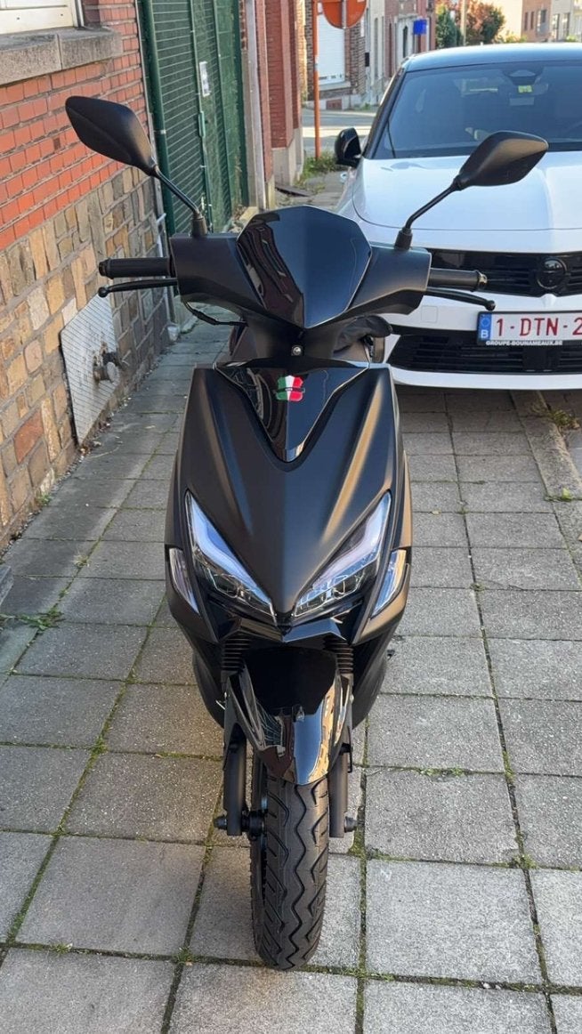 Scoter GTS Sirocco (+ casque, cadenas et bloque disque), Ophalen, Klasse A (25 km/u), Zo goed als nieuw, Benzine