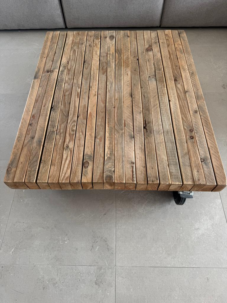 Salontafel op wielen, Huis en Inrichting, Tafels | Salontafels, Ophalen, Zo goed als nieuw