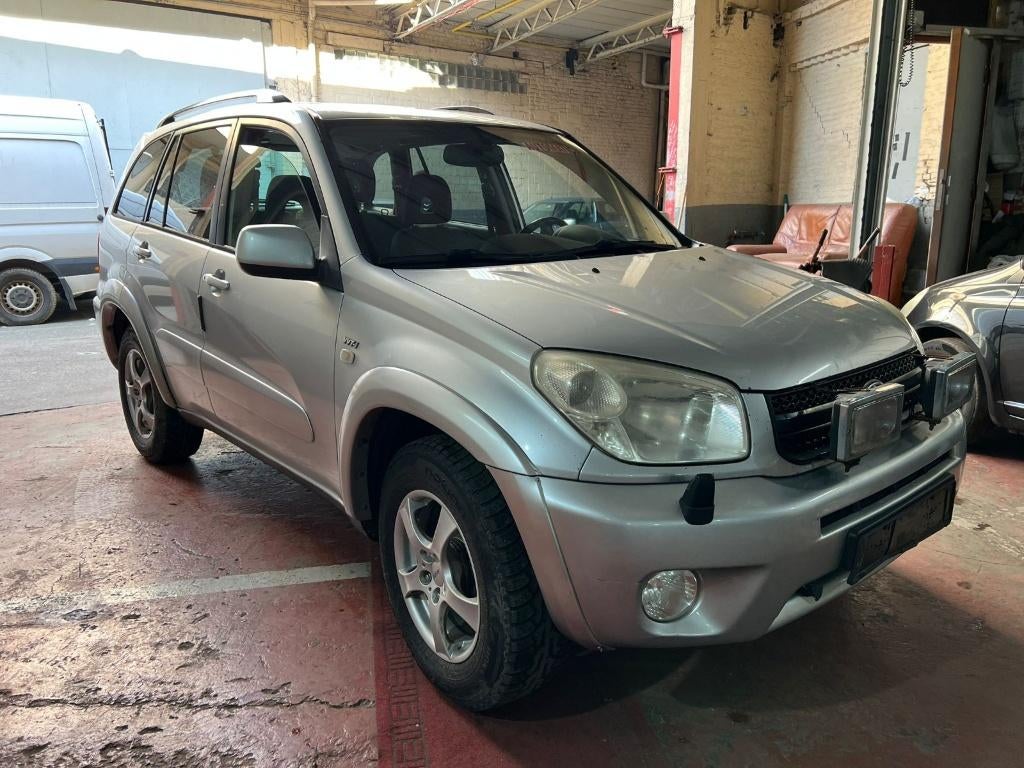 Toyota Rav4 Essence Automatique, Auto's, Toyota, Automaat, Stof, 4 cilinders, Sound system