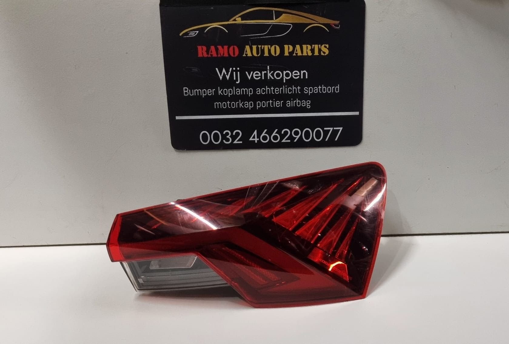 ACHTERLICHT VOOR SKODA OCTAVIA 2020 RECHTS 5E3945208A, Auto-onderdelen, Verlichting, Skoda, Gebruikt, Ophalen of Verzenden