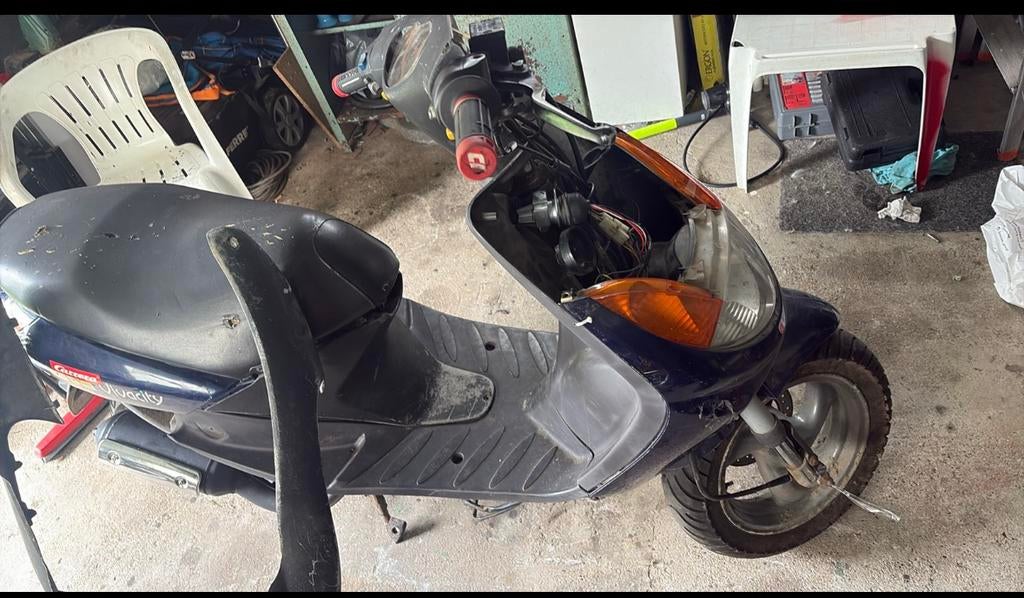 Peugeot viva city project om aftewerken, Fietsen en Brommers, Ophalen, Tweetakt, Gebruikt, Klasse A (25 km/u)
