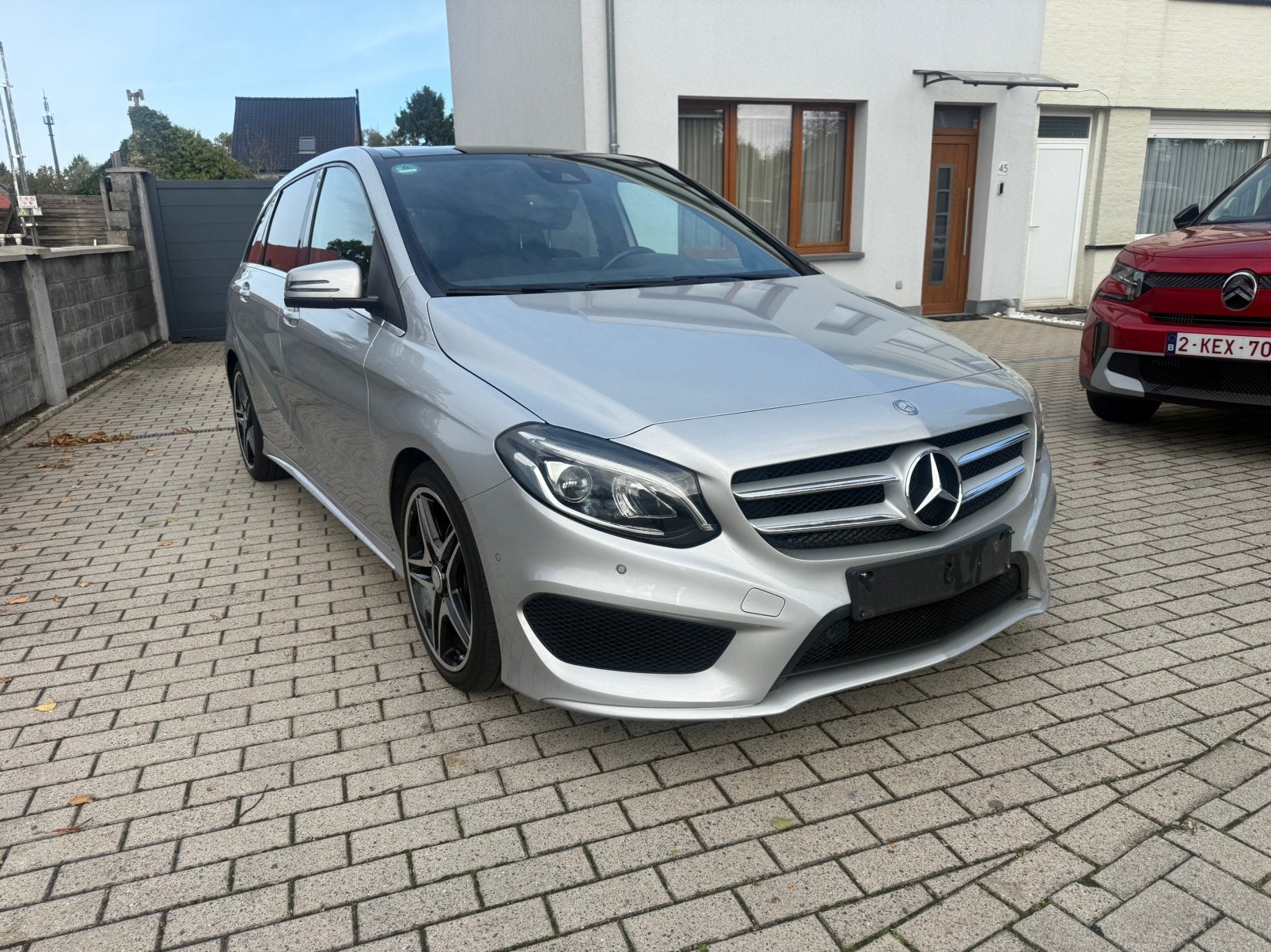 B-200CDI 2143cc 100/136pk. AMG-pack, Autos, Euro 6, Entreprise, 1505 kg, Noir
