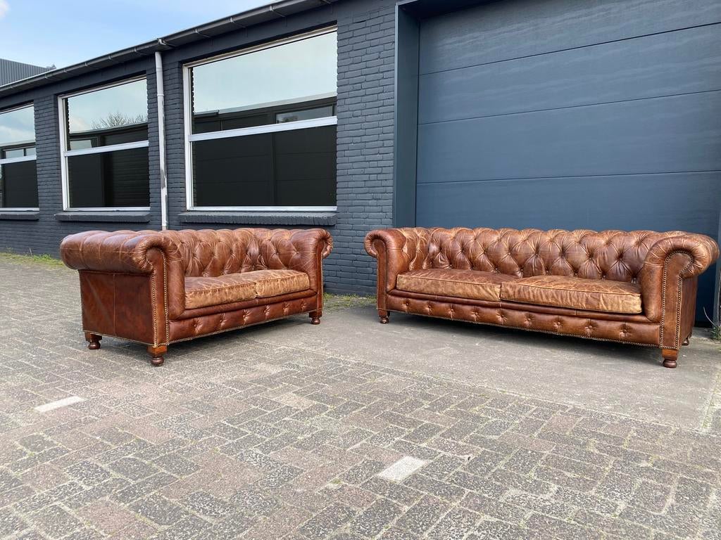 Stoere Chesterfield 3.5 + 2.5 zit zetels vinatge cognac, Huis en Inrichting, Ophalen of Verzenden, Zo goed als nieuw, Leer
