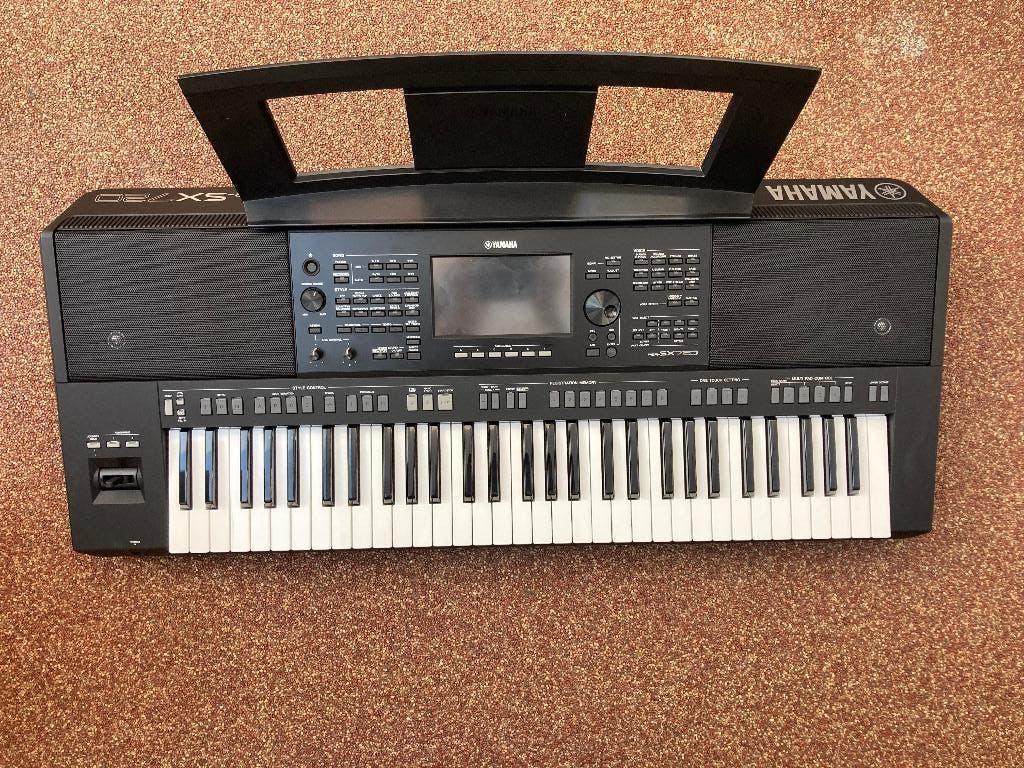 Yamaha pour SX720, Musique & Instruments, Claviers, Comme neuf, 61 touches, Yamaha, Sensitif, Connexion MIDI, Enlèvement