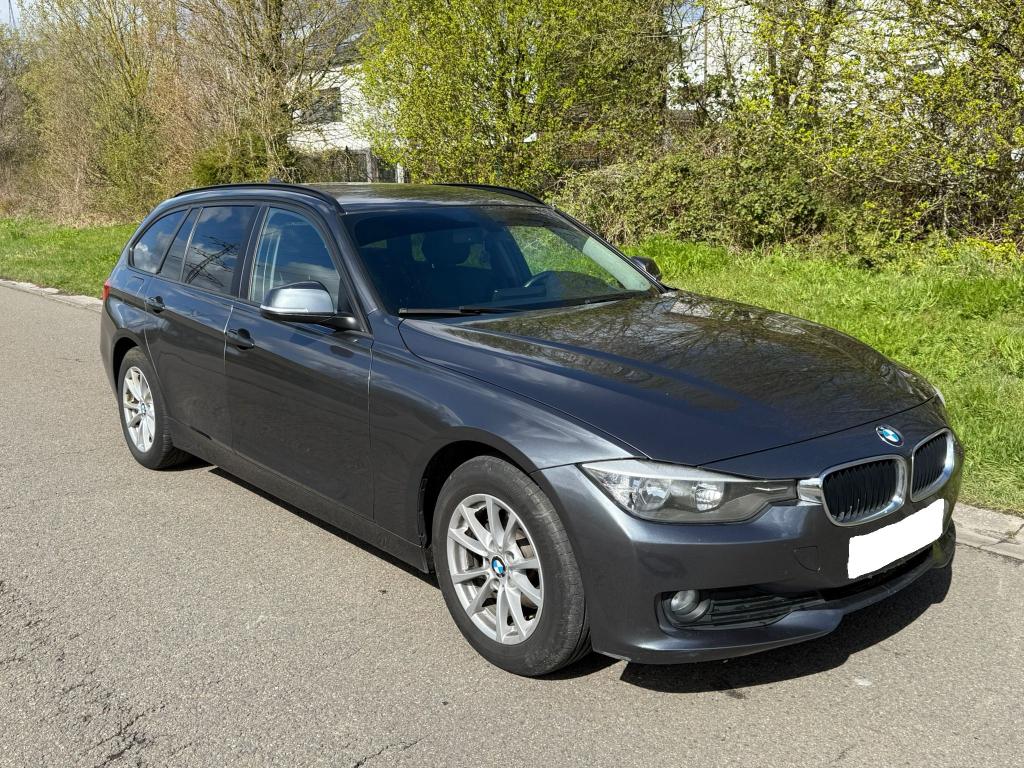 BMW 316d, Auto's, BMW, Particulier, 3 Reeks, Lederen bekleding, Navigatiesysteem, Diesel, Euro 5, Break, Onderhoudsboekje, Ophalen