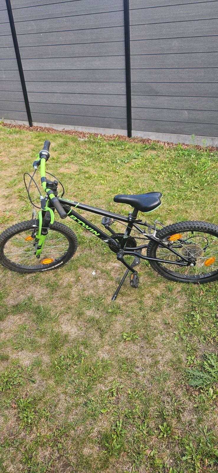 B-twin fiets 20 inch zwart - groen, Ophalen, 20 tot 24 inch, Zo goed als nieuw, Btwin Decathlon