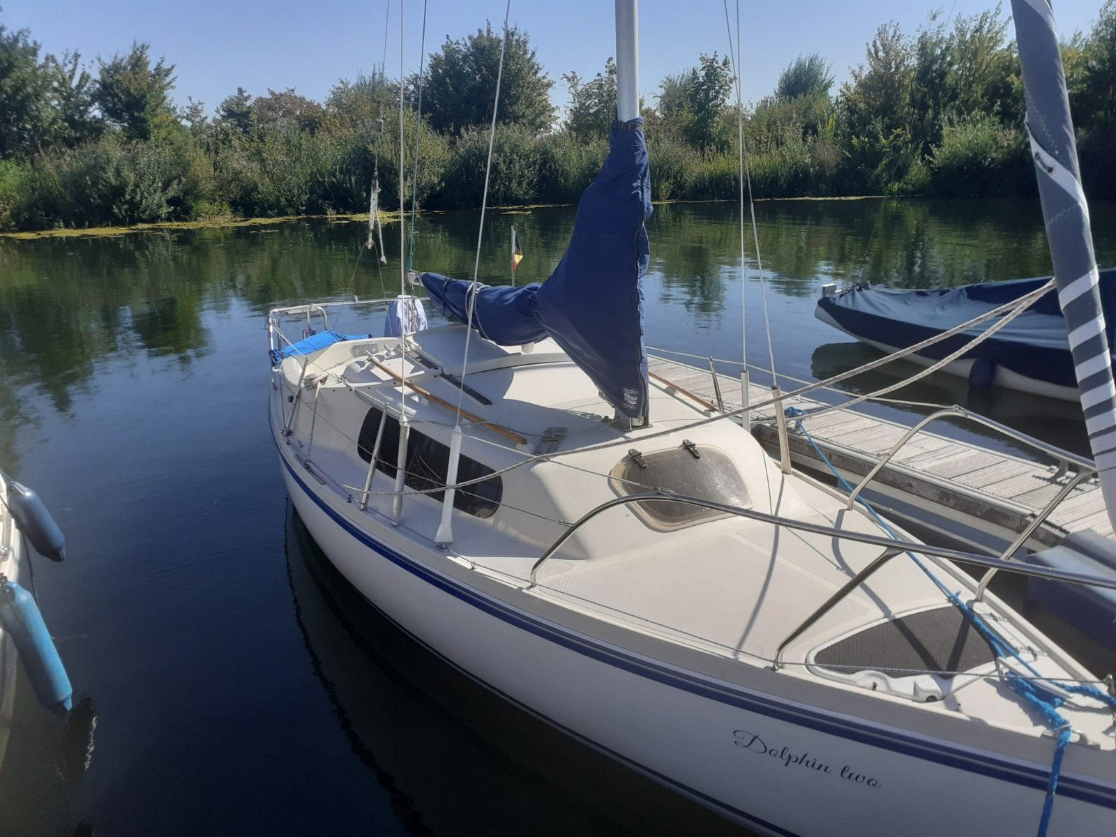 zeilboot Dheler varianta, Watersport en Boten, Kajuitzeilboten en Zeiljachten, Ophalen, Buitenboordmotor