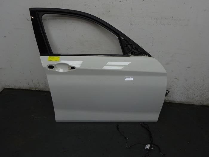 Portier 4Deurs rechts-voor van een BMW 1-Serie (300), Gebruikt, -, Deur, -