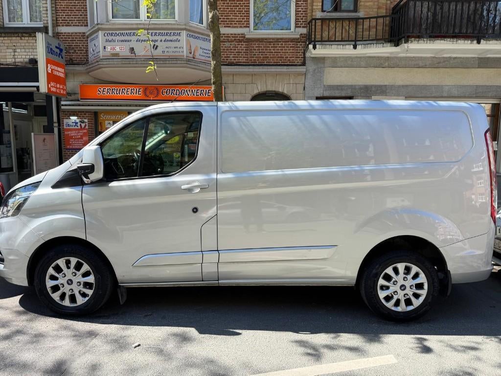 Ford transtit Custom, 4 deurs, Stof, Zwart, Particulier