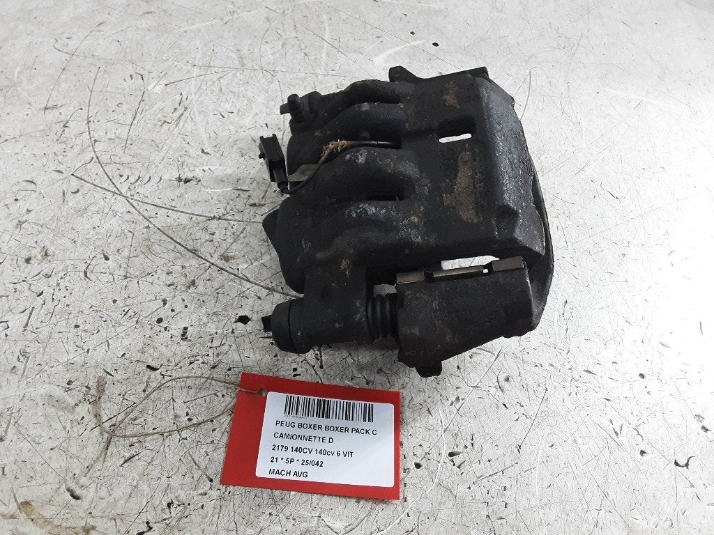 ETRIER DE FREIN AVANT GAUCHE Peugeot Boxer (U9), Mevr. I. Hauben, Utilisé, Rue de l'Espoir 34 34
4030  GRIVEGNÉE, BE, Info@Collignon.be