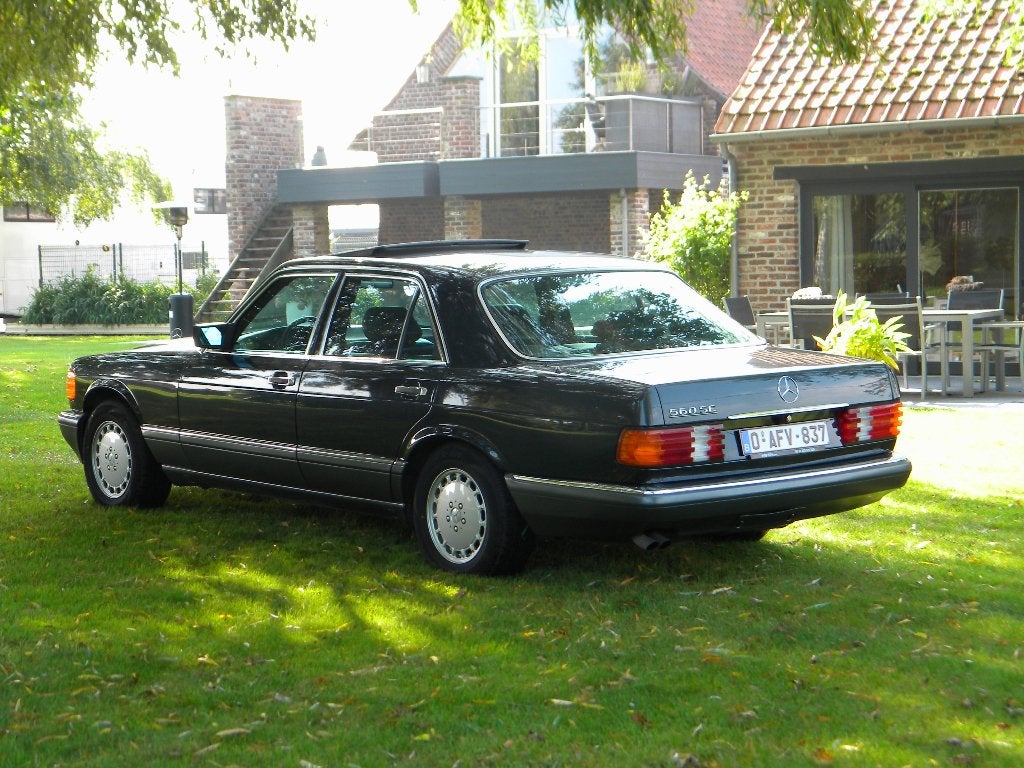 Mercedes 560 SE Oldtimer 25000 €uros, foto 9