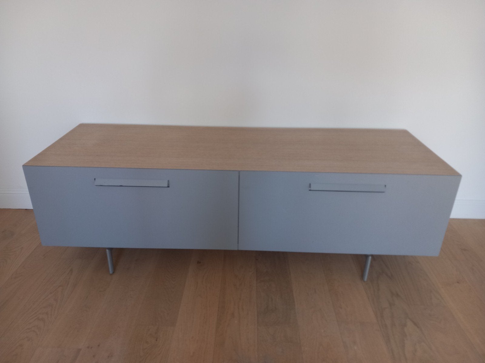 Molteni TV meubel, Ophalen, Zo goed als nieuw, Eikenhout, Modern design