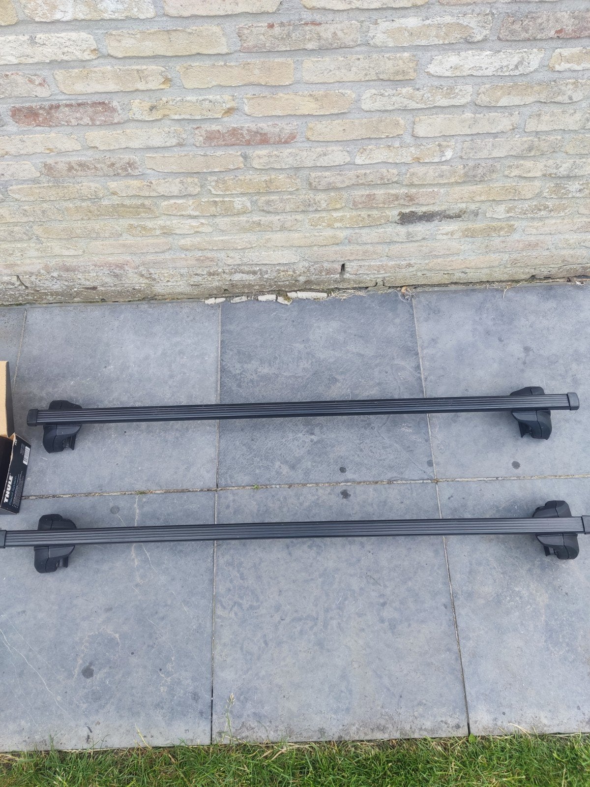 Thule dakdragers, Ophalen