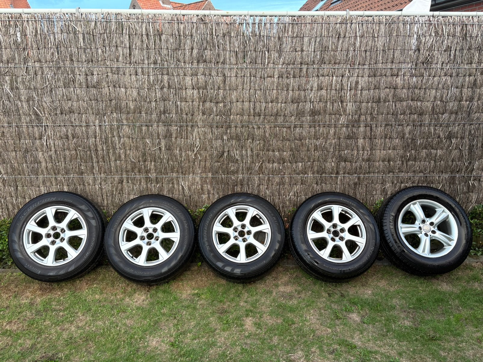 Pirelli scorpion audi q5, Autos : Pièces & Accessoires, Pneus & Jantes, Véhicule de tourisme, Pneus été, 17 pouces, Enlèvement