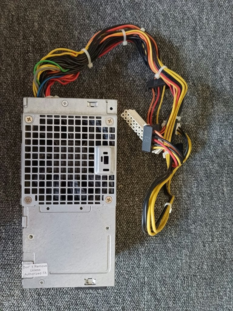 Dell 250W 80+ gouden pc-voeding (origineel van Dell), Computers en Software, Ophalen of Verzenden, Zo goed als nieuw