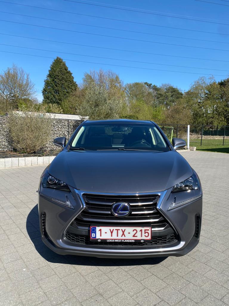 Lexus NX 300h 2017, Auto's, Lexus, Particulier, NX, Hybride Elektrisch/Diesel, Automaat, Zwart, Leder, Ophalen