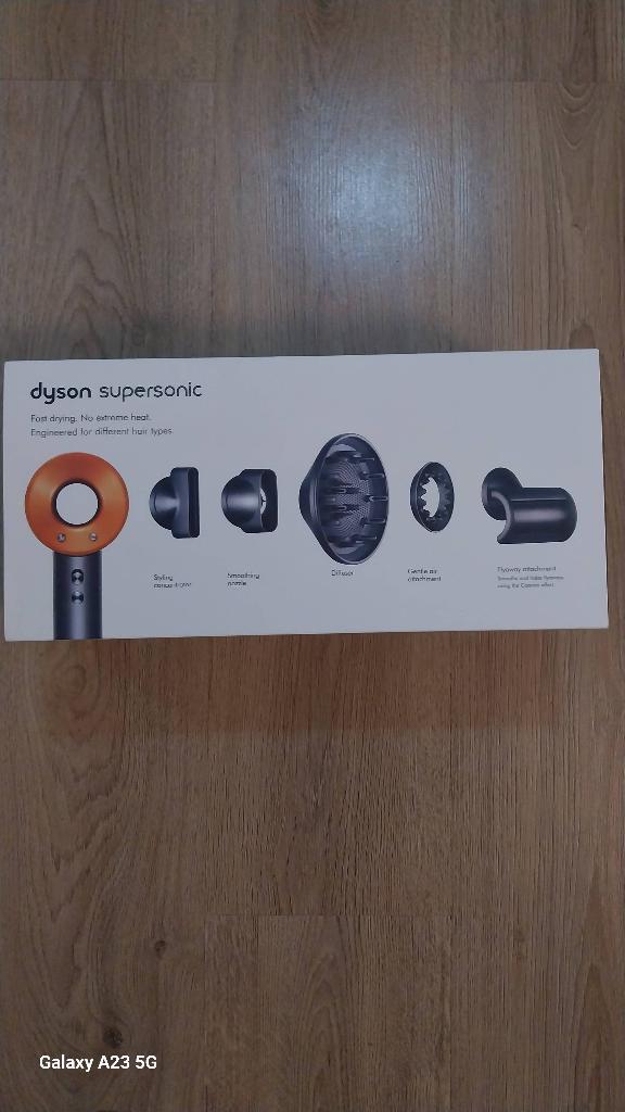 Dyson, Bijoux, Sacs & Beauté, Beauté | Soins des cheveux, Enlèvement, Neuf, Sèche-cheveux