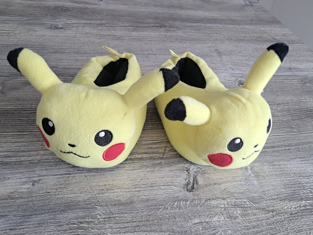 Pokémon pantoffels Pikachu maat 28, Pokemon, Jongen of Meisje, Overige typen, Ophalen of Verzenden