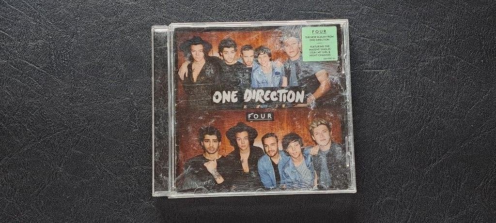 One direction four, Ophalen of Verzenden