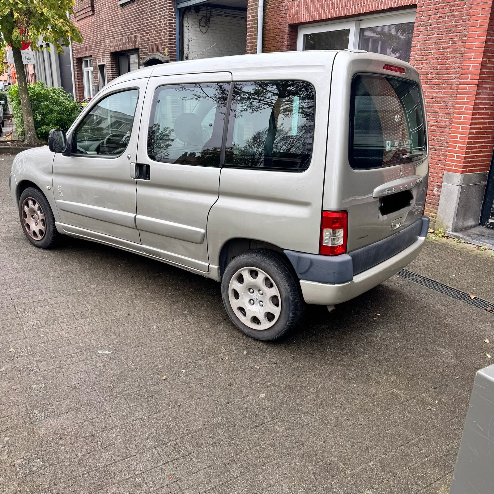 Peugeot partner 1.6 benzine! Airco, Auto's, Handgeschakeld, Particulier, Partner, Te koop