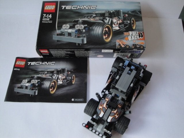 LEGO TECHNIC 42046 Getaway Racer - compleet, Lego, Ophalen of Verzenden, Zo goed als nieuw, Compleet