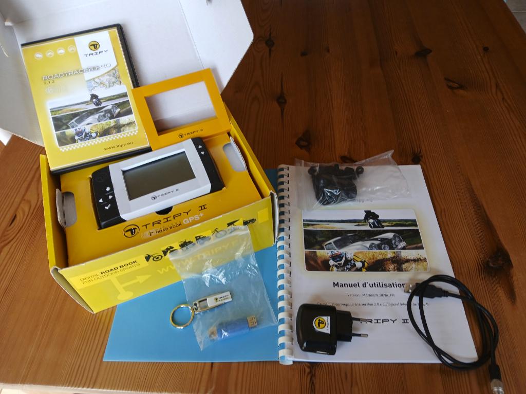 GPS Tripy 2 complet, Enlèvement, Comme neuf