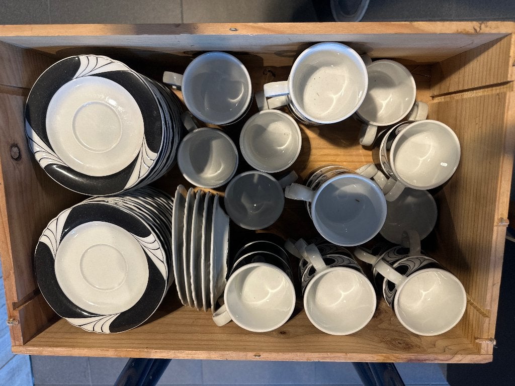 Koffie tassen + borden, Antiek en Kunst, Ophalen